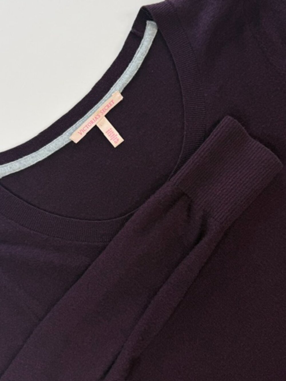 Women’s Purple Victorias Secret Purple Flowy Crew Neck Knit Sweater Small